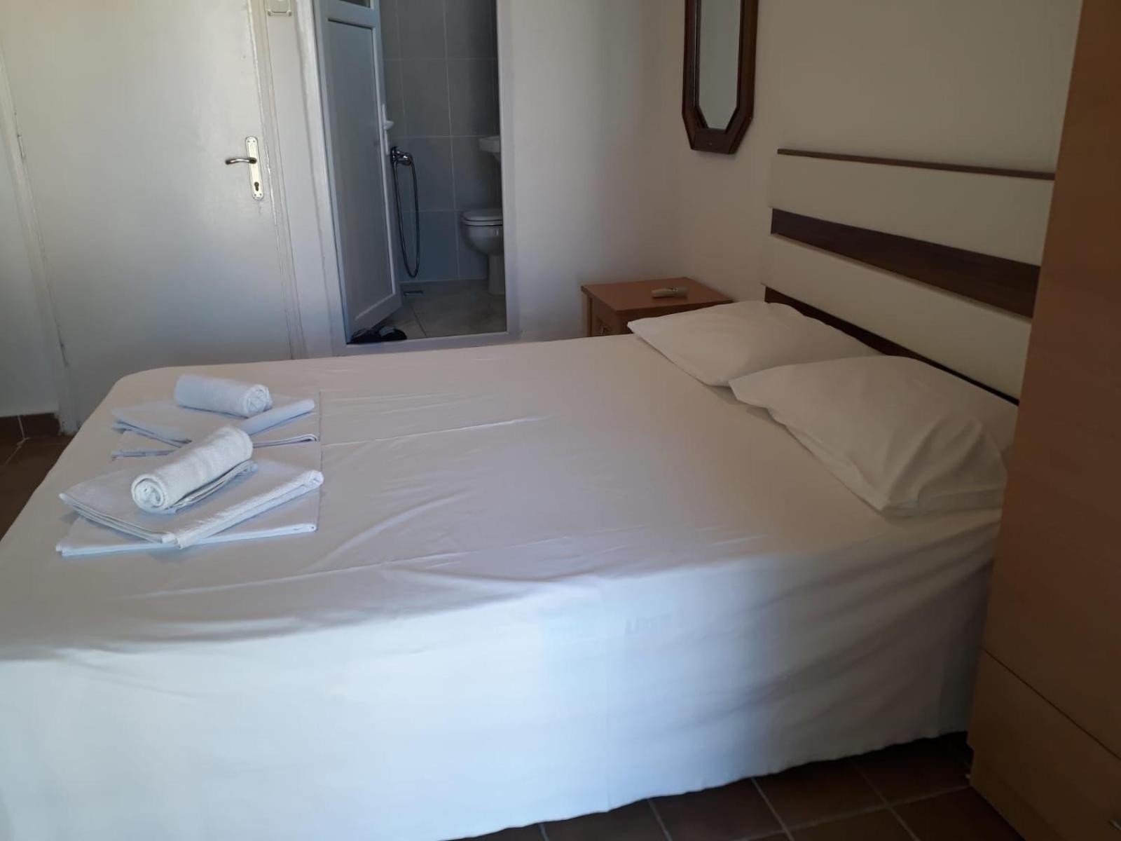 Martili Villa Lara Antália Quarto foto