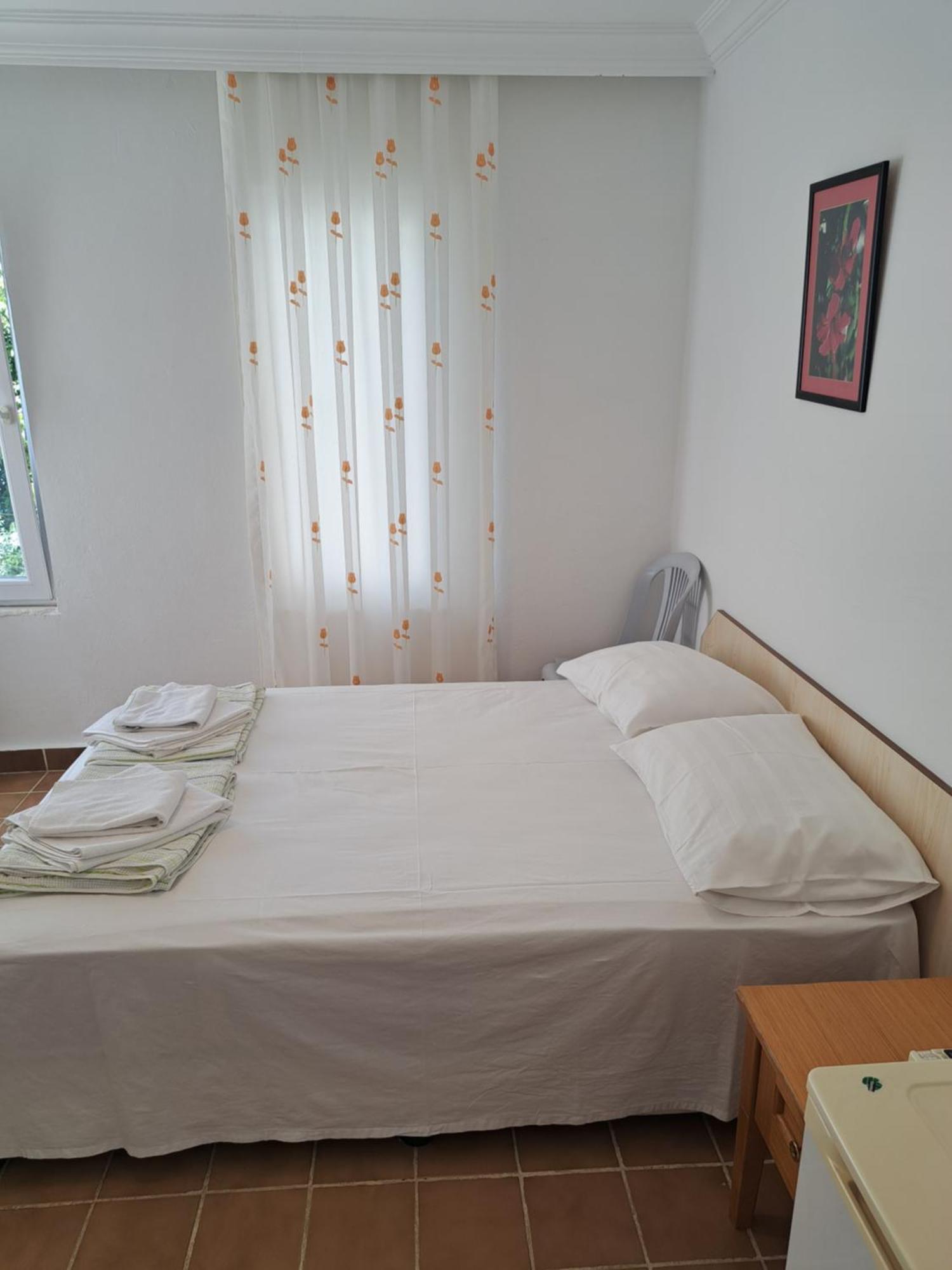 Martili Villa Lara Antália Quarto foto